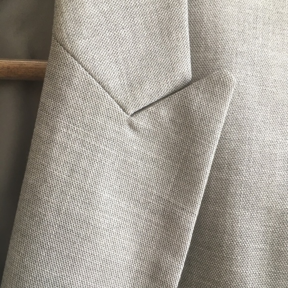 Zara two-piece suit / pantsuit with sz 6 blazer sz 6 / sz 12 pant - Picture 3 of 9